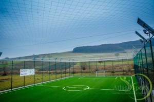 football-field-with-synthetic-turf-768x5121