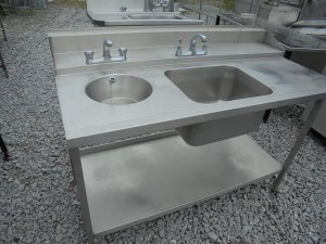 Carucioare si chiuvete inox Cominox, producatori mobilier si accesorii inox de calitate