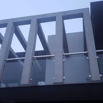 Balustrade din inox cu sticla