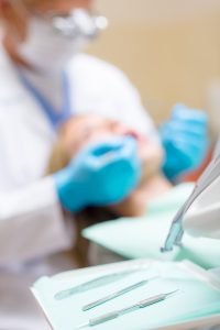 Instrumentele stomatologice si materialele dicteaza calitatea serviciilor stomatologice