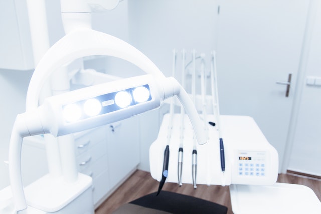 achizitiona aparatura medicala si estetica