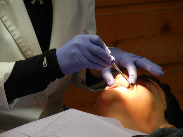implant dentar fast&fixed de la Dental Privilege