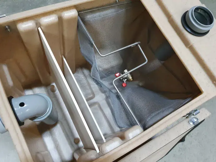 Curățare Separatoare de Grăsimi - Servicii Profesionale