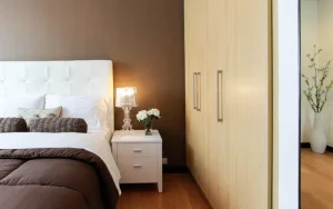 Cum alegi un furnizor de feronerie